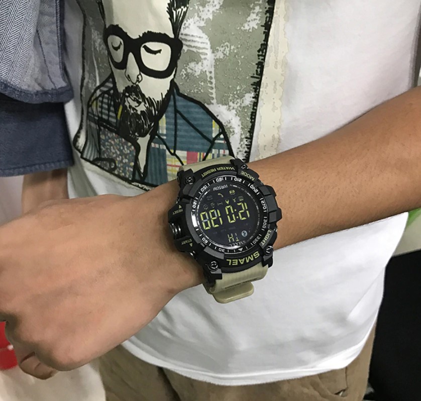 Men's Shockproof Digital Watch