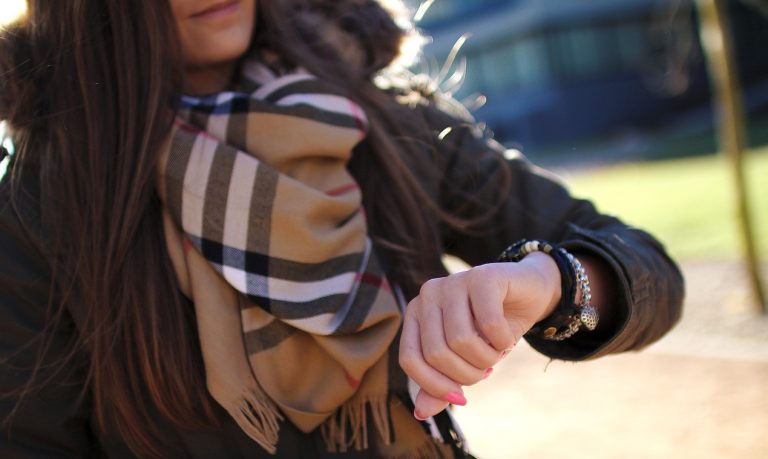 Why Ladies Quartz Leather Watches Make a Lasting Impression